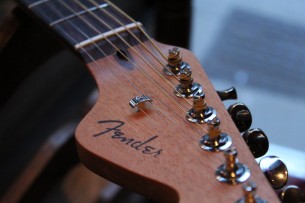 FENDER "Highway Series Parlor Spruce, Rosewood" DELUIXE GIGBAG, 2, 5 KG