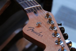 FENDER "Highway Series Parlor Spruce, Rosewood" DELUIXE GIGBAG, 2, 5 KG