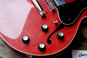 COLIINGS "I35LC Vintage Faded Cherry" HARDCASE