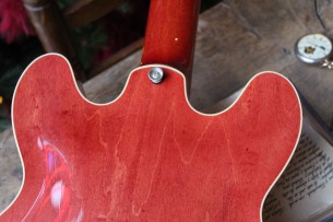COLIINGS "I35LC Vintage Faded Cherry" HARDCASE