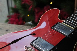 COLIINGS "I35LC Vintage Faded Cherry" HARDCASE