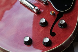 COLIINGS "I35LC Vintage Faded Cherry" HARDCASE