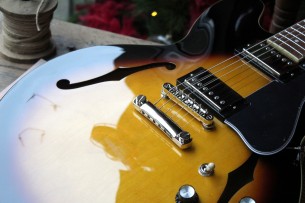 EPIPHONE "ES- 335 IG Vintage Sunburst"