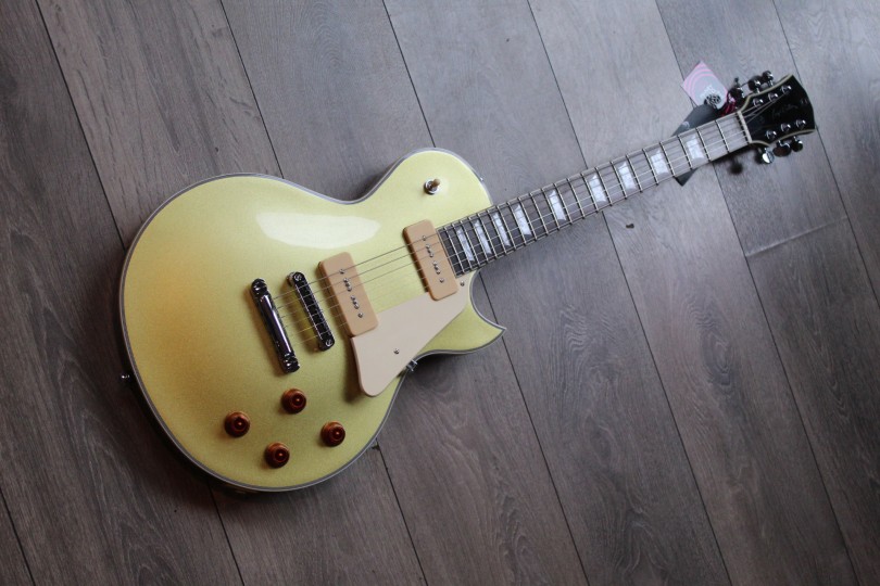 SIRE "Larry Carlton L7V Goldtop" 3, 60 KG