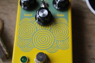 EARTHQUACKER DEVICES "Blumes, Low Signal Shredder"