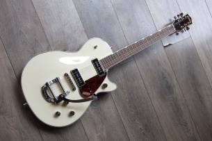 GRETSCH "G5210T-P90 Electromatic Jet™ Two 90 Single-Cut with Bigsby®, Laurel Fingerboard, Vintage White" 4, 00 KG