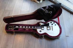 VEGARELICS "Les Paul Custom Vintage White" HARDCASE, 4, 00 KG