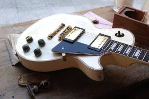 VEGARELICS "Les Paul Custom Vintage White" HARDCASE, 4, 00 KG