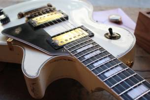 VEGARELICS "Les Paul Custom Vintage White" HARDCASE, 4, 00 KG