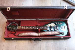 EGMOND "Lion Foreign 1964/1967 Blue with Hardcase and Strap"