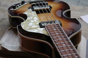 HOFNER "Violin Bass CT - Sunburst"