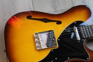 FENDER "Limited Edition Suona Telecaster Thinline" HARDCASE, 3, 01 KG