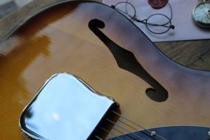 FENDER "Limited Edition Suona Telecaster Thinline" HARDCASE, 3, 01 KG