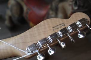 FENDER "Limited Edition Suona Telecaster Thinline" HARDCASE, 3, 01 KG