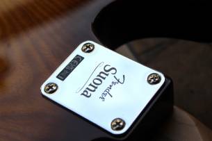 FENDER "Limited Edition Suona Telecaster Thinline" HARDCASE, 3, 01 KG