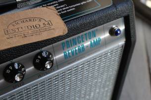 FENDER "'68 Princeton Reverb-Amp 12-Watt 1x10"