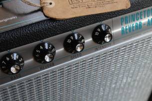 FENDER "'68 Princeton Reverb-Amp 12-Watt 1x10"