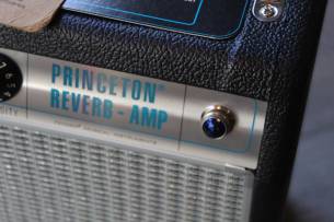 FENDER "'68 Princeton Reverb-Amp 12-Watt 1x10"