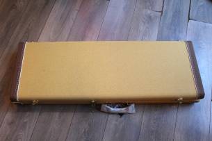 FENDER "Eric Johnson "Virginia" Strat" HARDCASE, 3, 47 KG