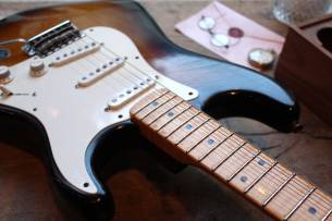 FENDER "Eric Johnson "Virginia" Strat" HARDCASE, 3, 47 KG