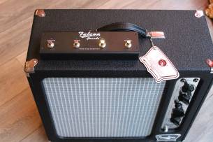 TONE KING "Falcon Grande Black Combo"