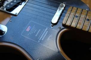 FENDER "American Professional II Telecaster,Butterscotch Blonde, Maple" HARDCASE. 3, 19 KG