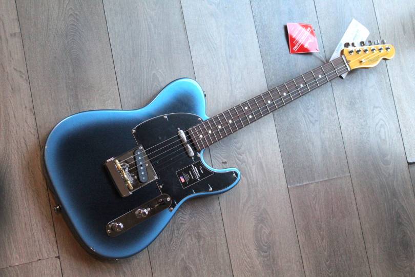 FENDER "American Professional II Telecaster,Dark Night, Rosewood" HARDCASE, 3, 59 KG