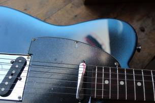 FENDER "American Professional II Telecaster,Dark Night, Rosewood" HARDCASE, 3, 59 KG