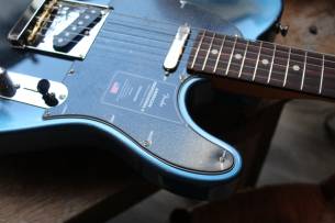 FENDER "American Professional II Telecaster,Dark Night, Rosewood" HARDCASE, 3, 59 KG