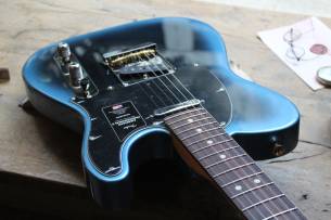 FENDER "American Professional II Telecaster,Dark Night, Rosewood" HARDCASE, 3, 59 KG