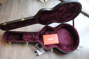 GRETSCH "G6120TGQM-56 Limited Edition Quilt Classic Chet Atkins, Hollow Body with Bigsby, Roundup Orange Stain Lacquer" HARDCASE