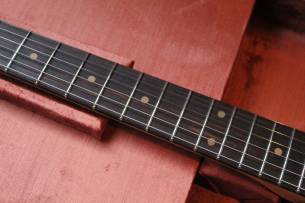 FENDER Custom Shop Late 1962 Stratocaster Relic Closet Classic Hardware, 3-Colour Sunburst