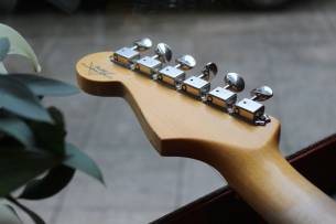 FENDER Custom Shop Late 1962 Stratocaster Relic Closet Classic Hardware, 3-Colour Sunburst