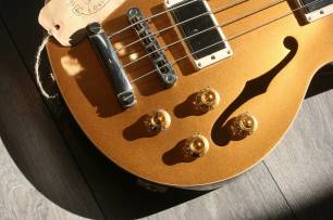 GIBSON Memphis ES-Les Paul Bass Gold Top