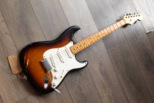 FENDER "Eric Johnson "Virginia" Strat" HARDCASE, 3, 47 KG