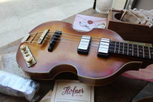 HOFNER Violin Bass 500/1 Relic 61 HARDCASE, 2, 22 KG