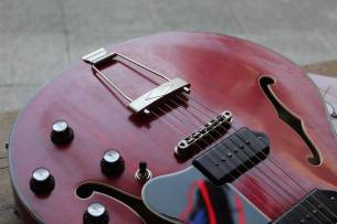 EASTMAN T64/TV-T Vintage Red with Hardcase, 2, 53 KG