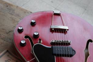 EASTMAN T64/TV-T Vintage Red with Hardcase, 2, 53 KG