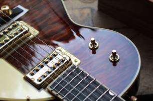 GRETSCH G6134TGQM-59 Limited Edition Quilt Classic Penguin with Bigsby, Ebony Fingerboard, Forge Glow