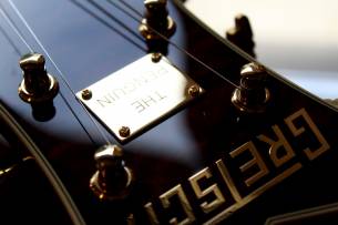 GRETSCH G6134TGQM-59 Limited Edition Quilt Classic Penguin with Bigsby, Ebony Fingerboard, Forge Glow