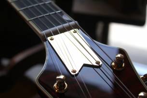 GRETSCH G6134TGQM-59 Limited Edition Quilt Classic Penguin with Bigsby, Ebony Fingerboard, Forge Glow