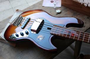 SIRE Marcus Miller V5, 5 Strings, Tobacco Sunburst, 4, 4 KG