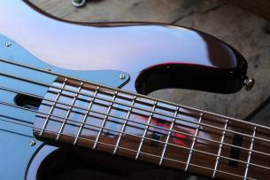 SIRE Marcus Miller V5, 5 Strings, Tobacco Sunburst, 4, 4 KG