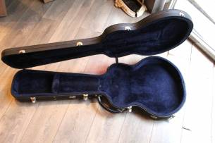 EPIPHONE Rivoli II VC, Made in Korea in the Year 2000, Hardcase, 4, 25 KG