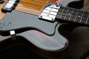 EPIPHONE Rivoli II VC, Made in Korea in the Year 2000, Hardcase, 4, 25 KG