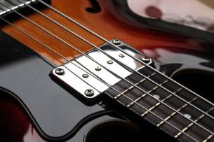 EPIPHONE Rivoli II VC, Made in Korea in the Year 2000, Hardcase, 4, 25 KG