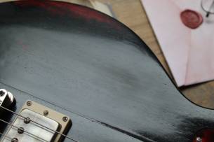 EASTMAN Juliet/v Bigsby Antique Black, GIGBAG ,3, 333 KG