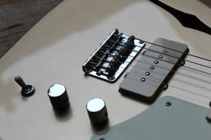 SQUIER Limited Paranormal Cabronita Telecaster Thinline, Matched Head, Shorelin Gold 2, 60 KG