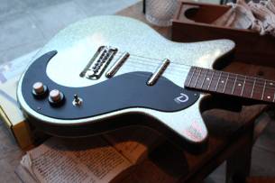 DANELECTRO "59M NOS+ Metalflake
