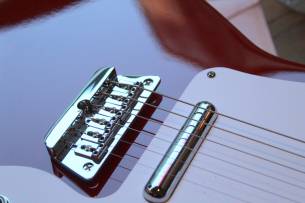 DANELECTRO 67 Dano Red